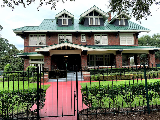 46018 hall law firm hall law group pllc