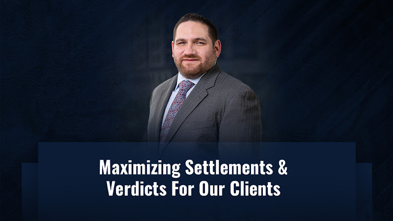 47122 houston car accident lawyer goldenzweig law group