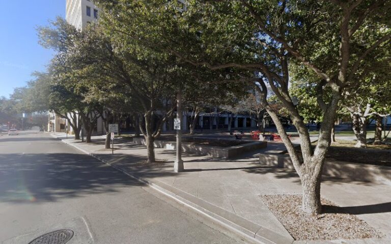 47696 j. warren st. john 768x480