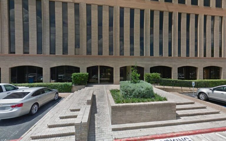 51334 law office of gloria villatoro flores 768x480