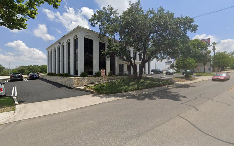 51985 law office of luis r. de luna