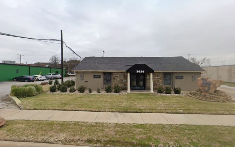 53860 lawyer andy platt 768x480