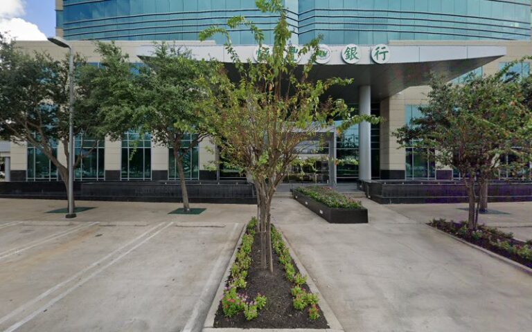 54213 lin valdez llp 768x480