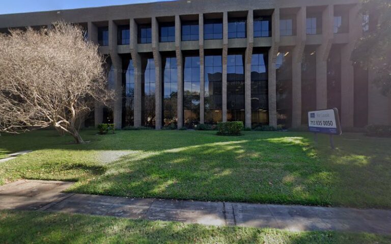 55354 martin r g marasigan law office 768x480