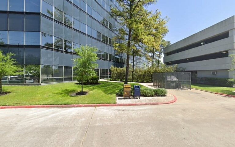 57961 pack law p.c 768x480