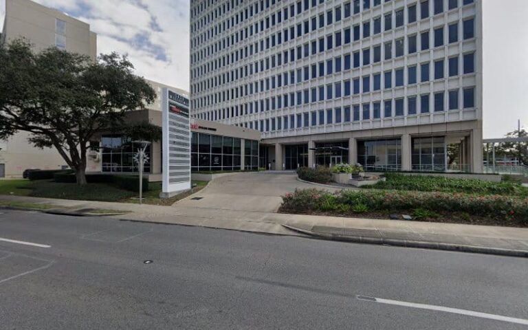 58309 paul ivonye law offices 768x480