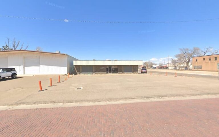 59122 r c hoelscher law office 768x480