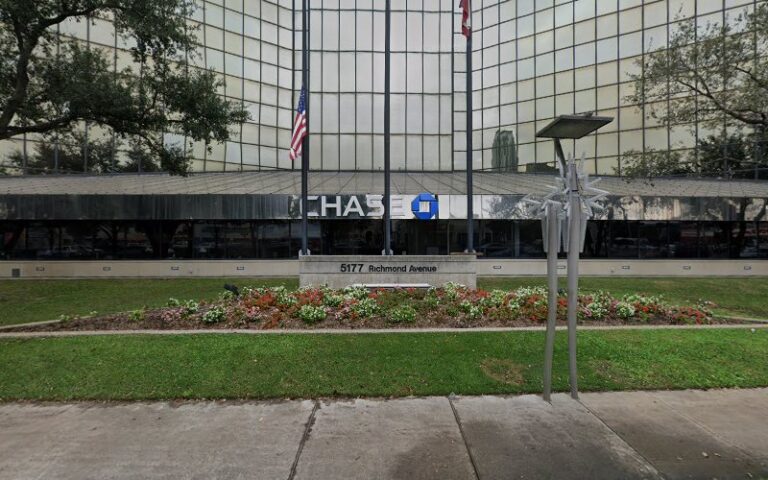 60825 s. a. randle associates car accident attorneys 768x480