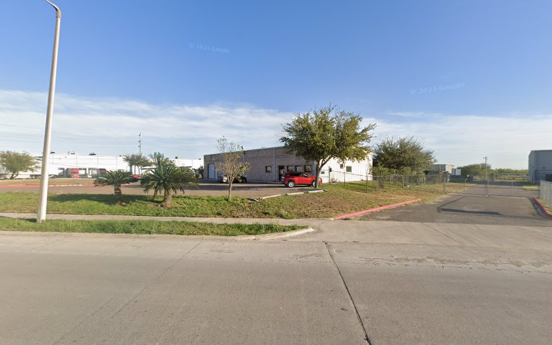 60898 salinas flores associates