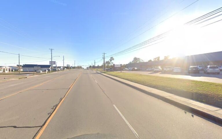 61825 short j kyle 768x480