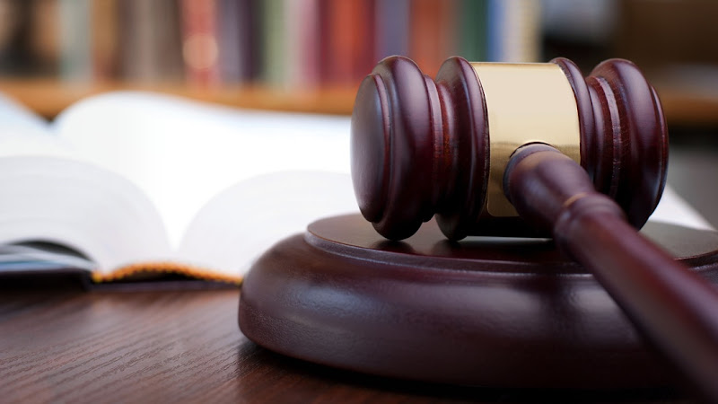 63885 the deck law firm