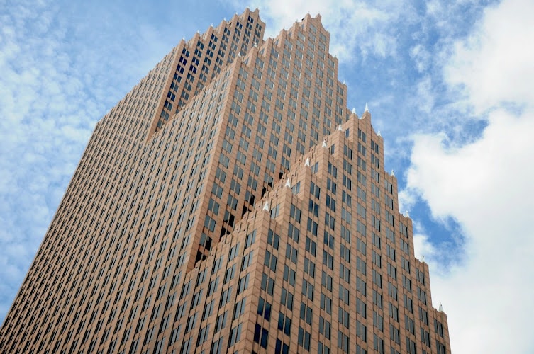 66415 the valkovich law firm pllc