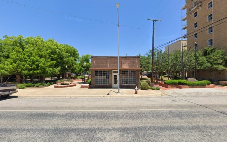 67392 turner seaberry warford 768x480