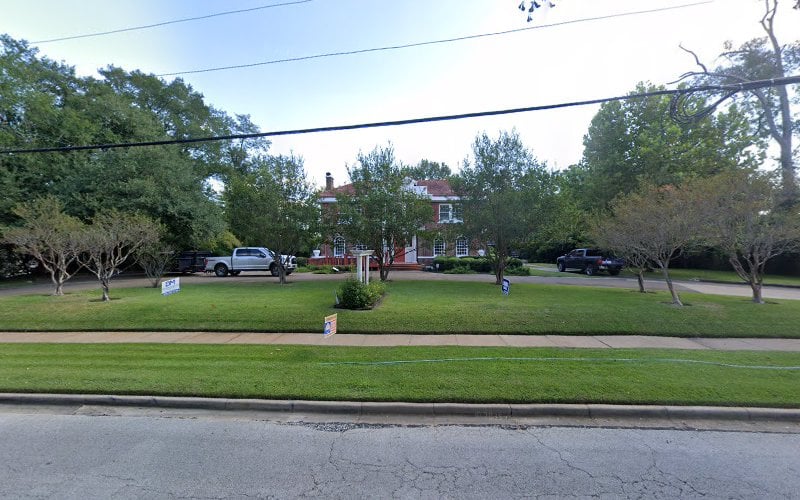 68136 wayne d haglund law office pc
