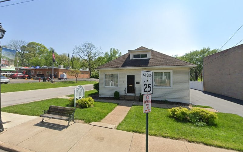69473 330 professional building