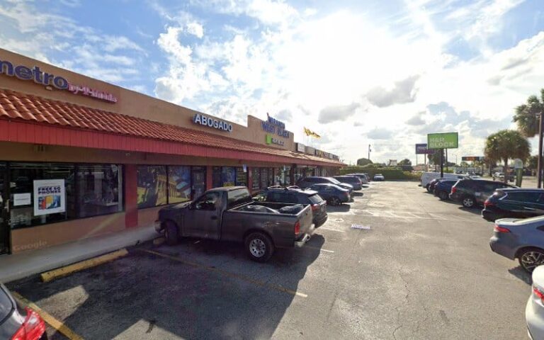 70913 abogado 768x480