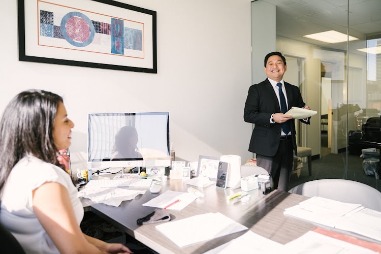 71161 abogados de accidentes latinos firma broadway