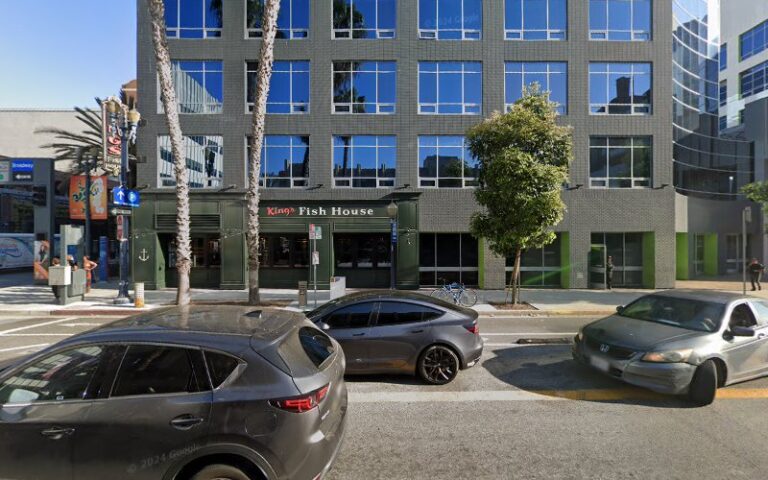 72929 adelson testan brun 768x480