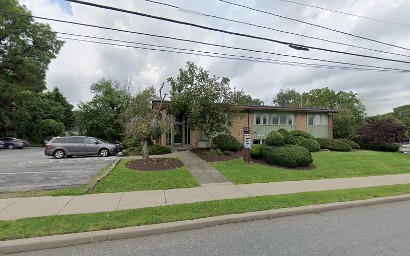 74732 alan r lewis law office