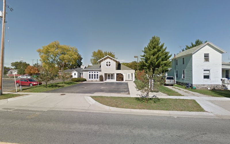 82625 apple street law office p.l.c. young kimberly s attorney at law
