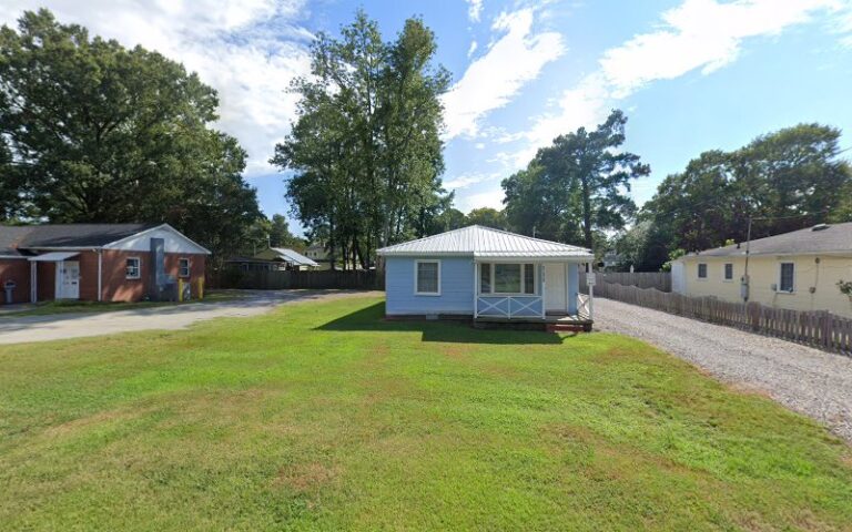 86190 attorney evan lewis 768x480