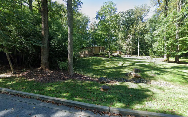 97305 benzer legal group llc