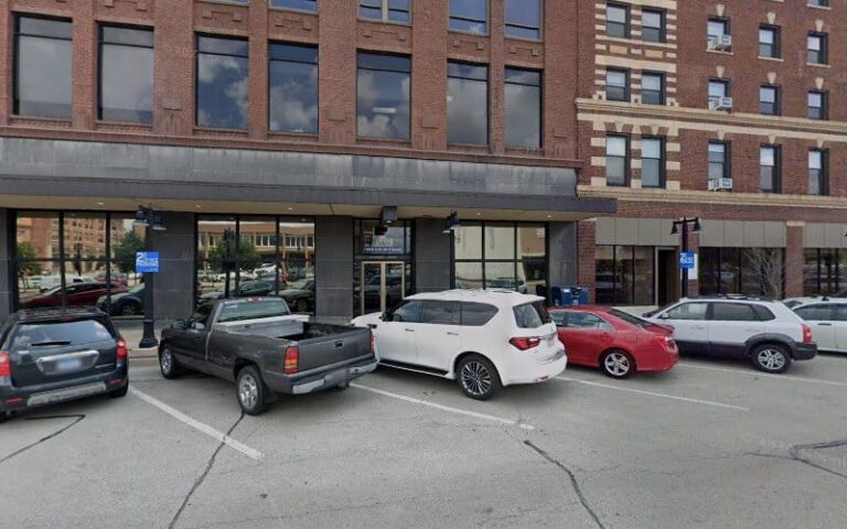 99353 bickes wilson moss 768x480