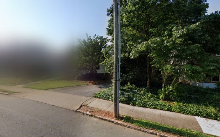 394343 small christopher 768x480