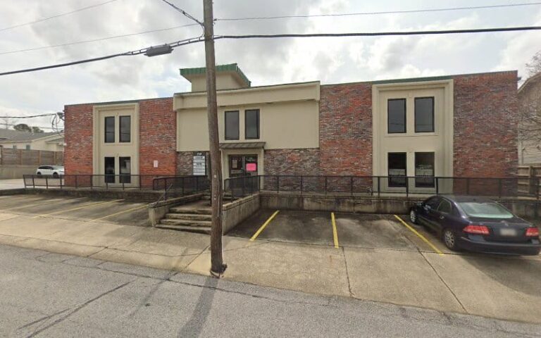 394492 smiley injury law 768x480