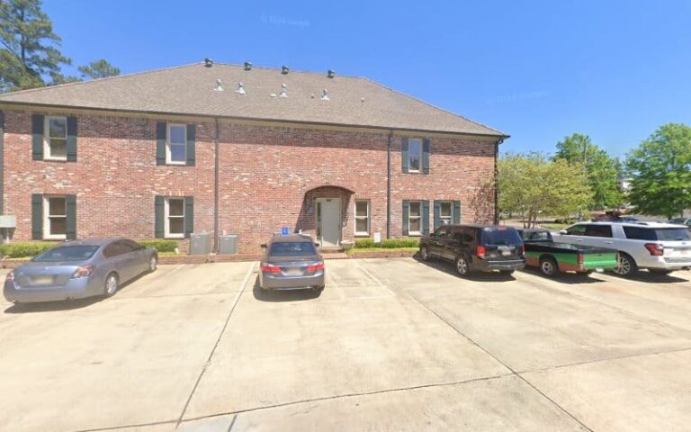 394641 smith mc arty 768x480