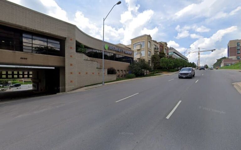 394863 smith christopher 768x480