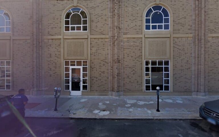 394954 smith eric p 768x480