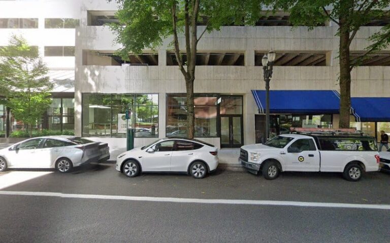 394969 smith freed eberhard 768x480