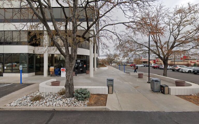 395132 smith knudson 768x480