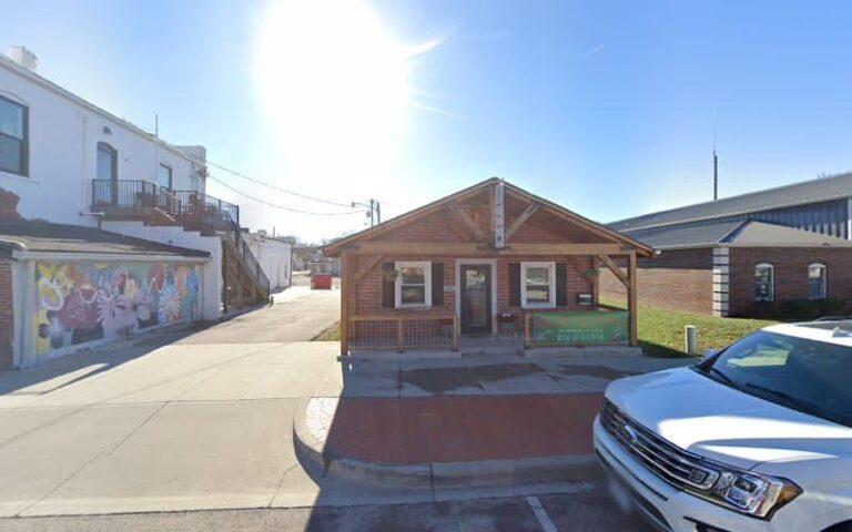 395192 smith law kc 768x480