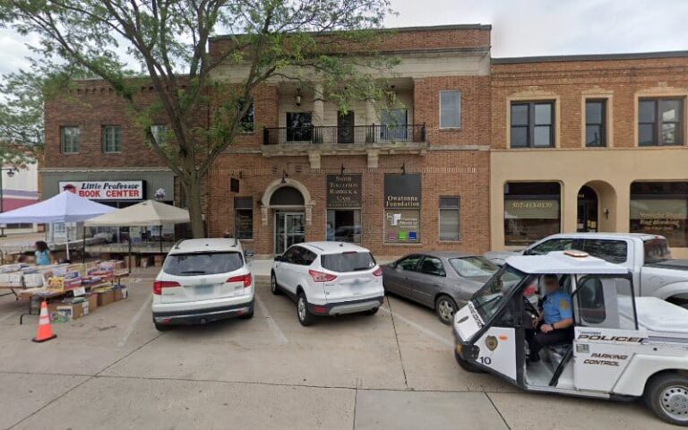 395650 smith tollefson rahrick cass 768x480