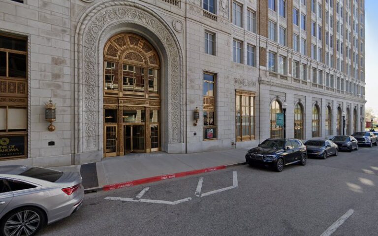 395767 smoot angela l 768x480