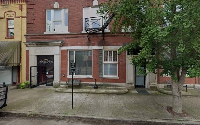 397850 sparks lee r 768x480