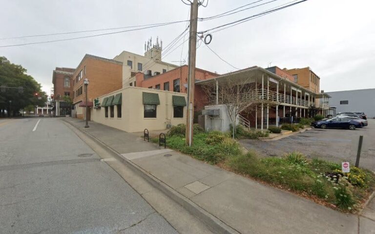 398793 sprague hixson 768x480