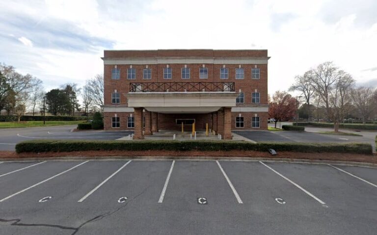 399020 st amand matthew 768x480