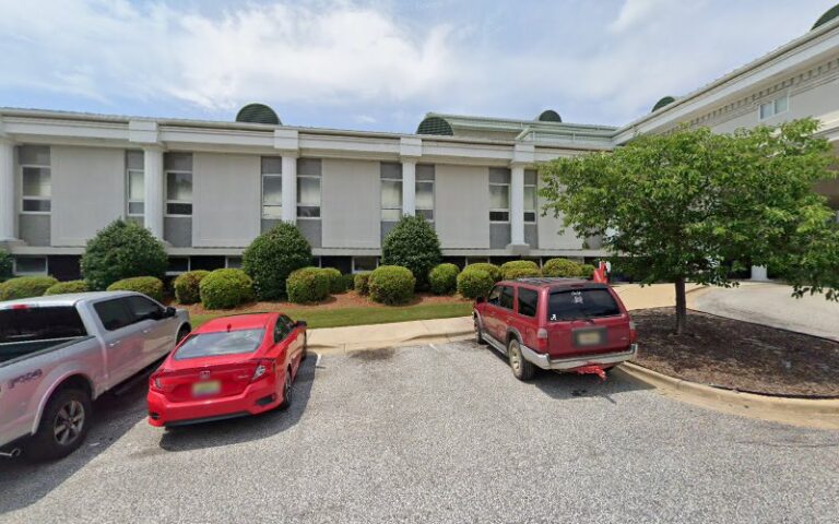 399036 st clair district attorney 768x480