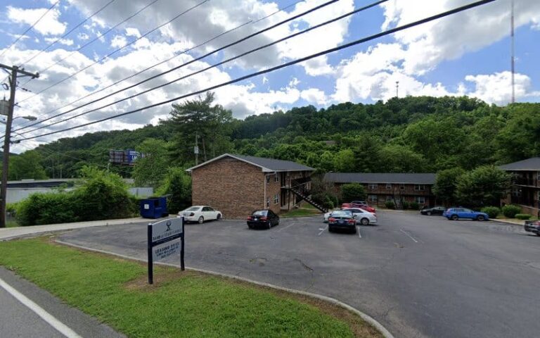 399368 stacy j robert 768x480