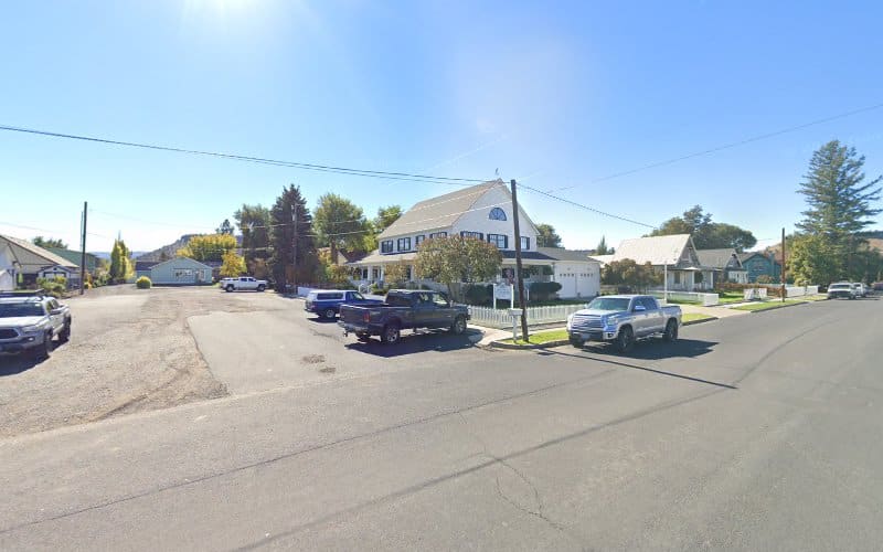399480 stahancyk house