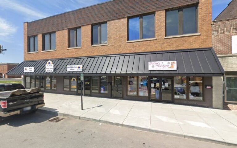 400139 starkey frank m 768x480