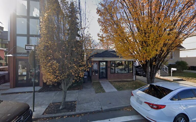 401501 stephanie golding 768x480