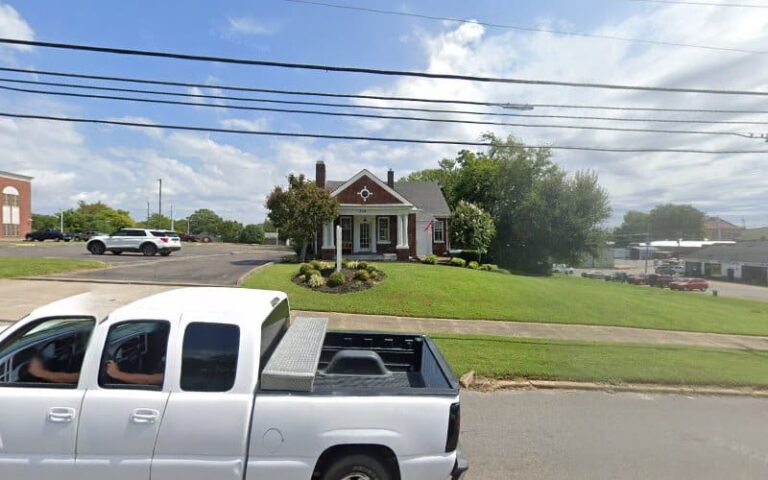 401550 stephanie perlow 768x480