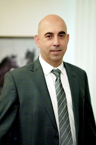 401689 stephen bandar law office