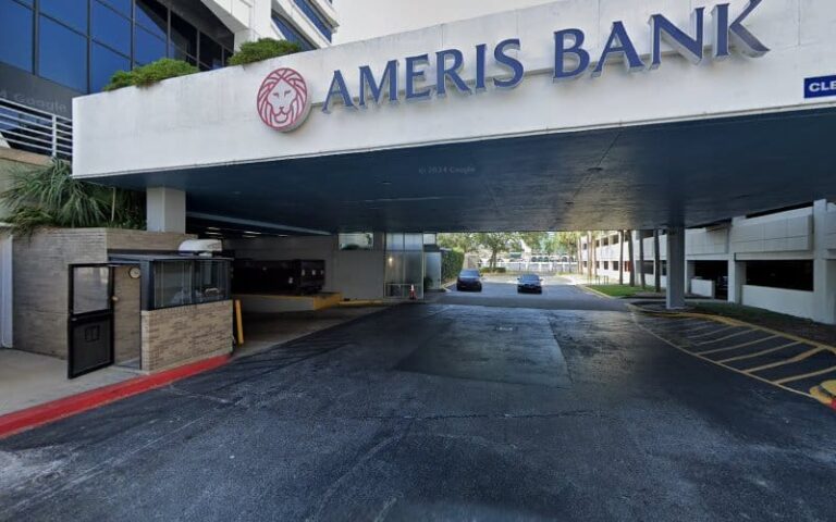 401855 stephen e. kelly 768x480