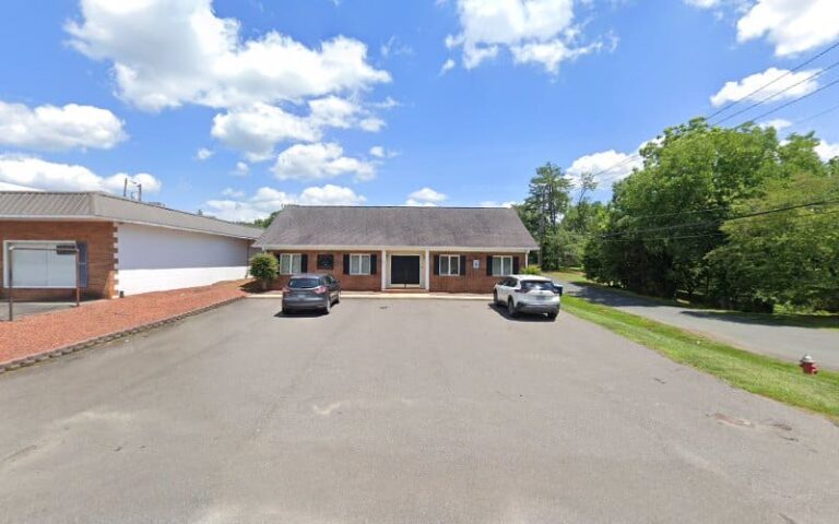 401917 stephen g. royster 768x480