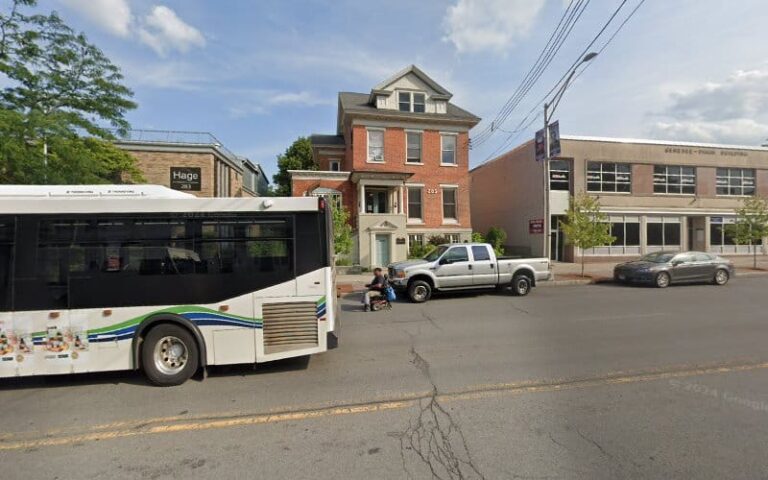 402113 stephen l. lockwood esq 768x480